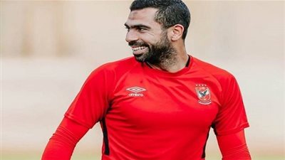 أحمد فتحي مهدد بالغياب عن الأهلي أمام بيراميدز