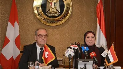  مباحثات مصرية سويسرية لتنمية التعاون الاقتصادي المشترك 