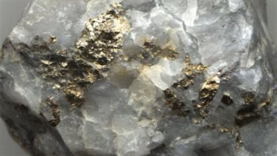 ضبط 6 أطنان من أحجار الكوارتز بمدينة مرسى علم 