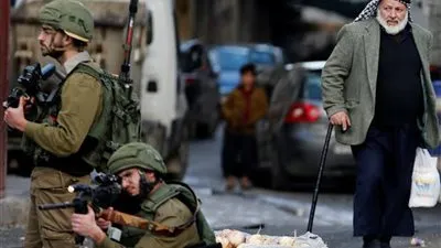 تشييع جثمان ضابط شرطة فلسطيني برصاص الاحتلال في جنين