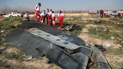 محاميان كنديان يطالبان بتعويض 1.5 مليار دولار كندي لضحايا الطائرة الأوكرانية