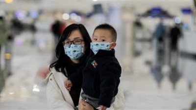 هونج كونج تفرض الحجر الصحي الإلزامي على الوافدين من الصين