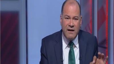 نشأت الديهي يحذر: 