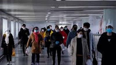 الصين تعود ببطء إلى العمل بعد وصول عدد ضحايا فيروس كورونا إلى رقم قياسي 