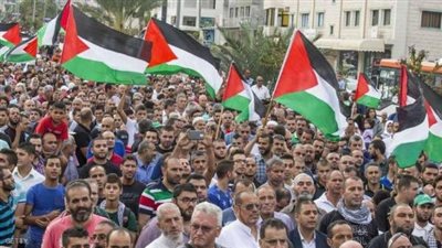 مسيرات حاشدة وتصريحات نارية وتوعدات من الفصائل.. ننشر أبرز تحركات فلسطين لمواجهة صفقة القرن