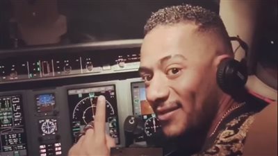 الطيار الموقوف بسبب محمد رمضان يفجر مفاجأة (فيديو)