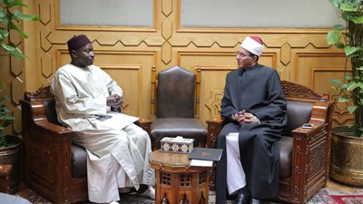 وكيل الأزهر: لا نتأخر عن دعم الطلاب الوافدين