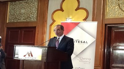 وزير الاتصالات يعلن عن أكبر برنامج تدريبي للشباب على استخدام التكنولوجيا