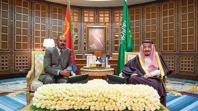 الملك سلمان ورئيس إرتيريا يبحثان العلاقات الثنائية