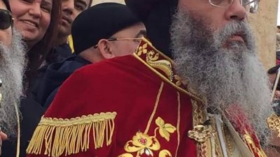 مطران الكرسي الأورشليمي يكشف سبب زيارة الأنبا متياس للكويت 