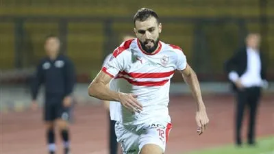 حقيقة انضمام حمدي النقاز لاعب الزمالك لنادي سودوفا بطل ليتوانيا
