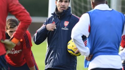 بعد فوز أرسنال على إيفرتون .. مسيرة أرتيتا مع الجانرز هذا الموسم