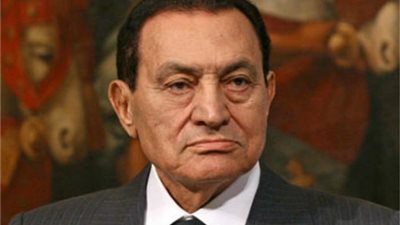 سمير فرج: مبارك أنقذ 13 طائرة من العدوان الإسرائيلي