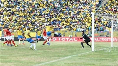 قرار جديد من مدرب صن داونز قبل مباراة الأهلي