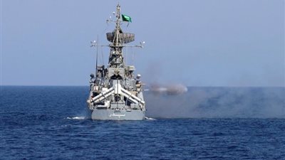 القوات البحرية السعودية الأمريكية تختتم مناورات التمرين المختلط