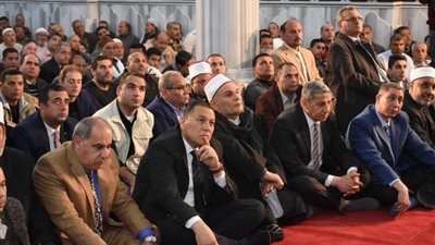 وزير الأوقاف يحذر من الانسياق وراء الشائعات المغرضة