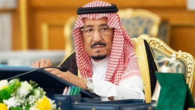الملك سلمان يرعى حفل سباق الخيول 