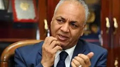 مصطفي بكري: هذا المرض سبب عدم حضور طنطاوي جنازة مبارك؟