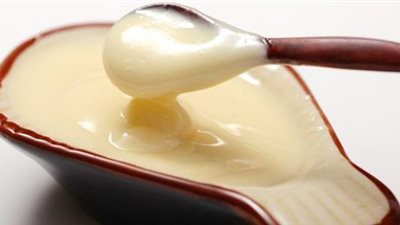 جربي خلطات المايونيز لترطيب شعرك في الشتاء