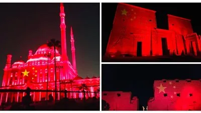 مصر تضئ واجهات آثارها بعلم الصين تضامنا معها ضد كورونا