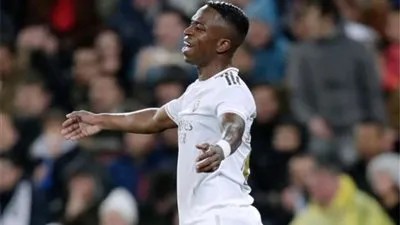 بعد تألقه في الكلاسيكو .. تعرف على أرقام فينيسيوس جونيور مع ريال مدريد