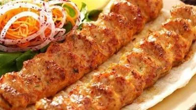 للرجيم.. طريقة تحضير كباب الدجاج بالزعفران