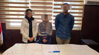 ضبط 4 أشخاص لسرقتهم 