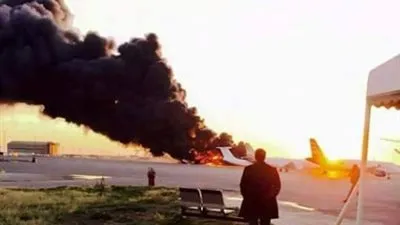 انفجار بمخزن ذخيرة تابع لمليشيات الوفاق داخل مطار معيتيقية الليبي