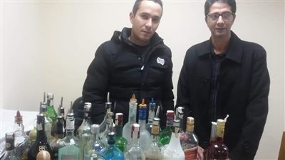 مكافحة التهريب الجمركي بالغردقة تحرر 5 محاضر تهرب جمركي لكمية من السجائر والمشروبات الكحولية (صور)