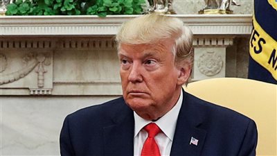 للمرة الأولى..  ترامب يجري مكالمة هاتفيا مع زعيم حركة طالبان