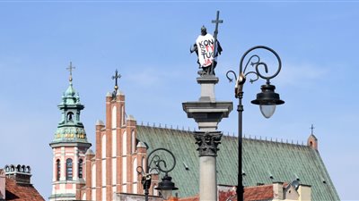 بولندا تعلن تسجيل أول حالة إصابة بفيروس كورونا