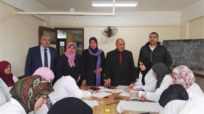 تخريج 75 متدربا على التفصيل والخياطة وصيانة المحمول والدش ببورسعيد