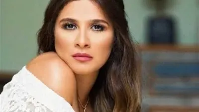 أول ظهور لياسمين عبدالعزيز بعد أزمتها الأخيرة مع شقيقها