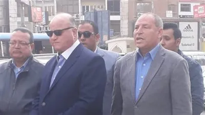 محافظ القاهرة ونائبه يتفقدان أعمال تطوير ابن سندر والألف مسكن