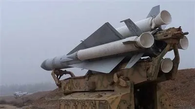 الدفاع الجوي السوري يتصدى لطائرتين مسيرتين قادمتين من إدلب