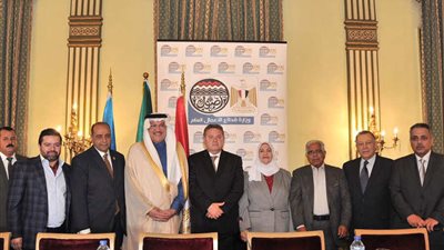 سفير المملكة بالقاهرة يشهد توقيع عقد تطوير فندق شبرد