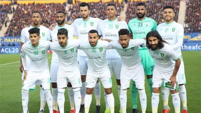 نجم الأهلي السعودي يصل جدة .. ويكذب