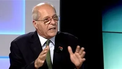 قيادي إخواني بليبيا يدعو إلى عمليات انتحارية في دول عربية