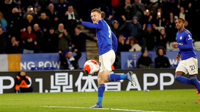 صراع هداف الدوري الإنجليزي 2020 يشتعل بين فاردي وصلاح وأوباميانج