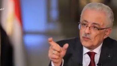 وزير التعليم: عزل المدارس التي يظهر كورونا بين طلابها 