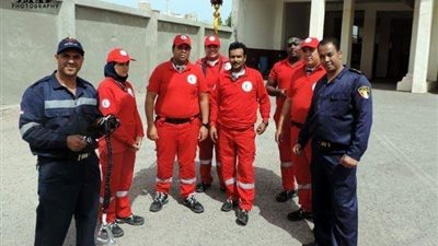 الهلال الأحمر يرفع درجة الاستعداد القصوى بالبحر الأحمر (صور)