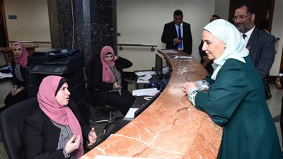 وزيرة التضامن توجه التحية لمحاربات سرطان الثدي