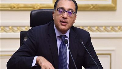 عاجل.. الحكومة تحسم الجدل في إلغاء الفصل الدراسي الثاني بالمدارس والجامعات