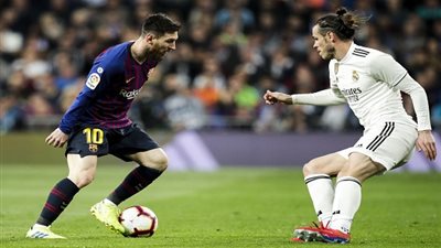 عاصفة كورونا تجتاح العالم.. وبعض الأندية تجني ثمارها