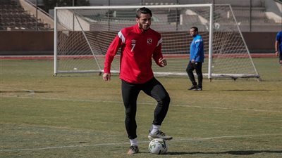 خناقة بين رمضان صبحي ونجم الأهلي.. وقرار سريع من فايلر