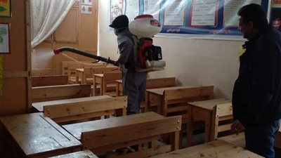 تعقيم وتطهير المدارس والمنشأت التعليمية ببورسعيد لمواجهة فيروس كورونا