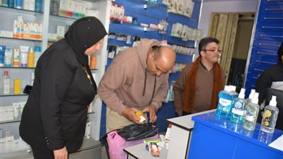 حملة مكبرة على الصيدليات بالمنصورة ودكرنس لضبط سوق الدواء ومنع احتكار الأدوات والمستلزمات الطبية