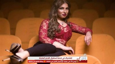 منة جلال ترتدي بدلة العزل خوفا من كورونا
