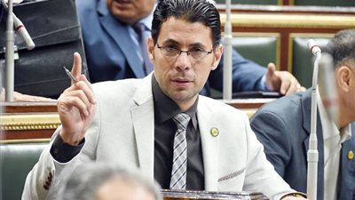 برلماني يشيد بدور الداخلية في مواجهة المخالفين لقرار غلق المطاعم والمقاهي