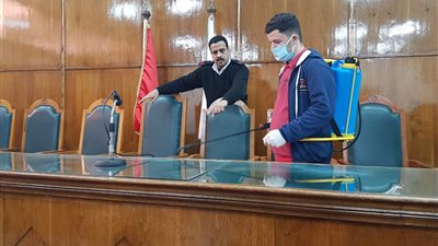 لمجابهة كورونا.. مجلس الدولة يعقم قاعات المحاكم ومكاتب الموظفين